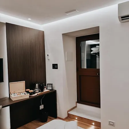 Barimare Deluxe 巴里